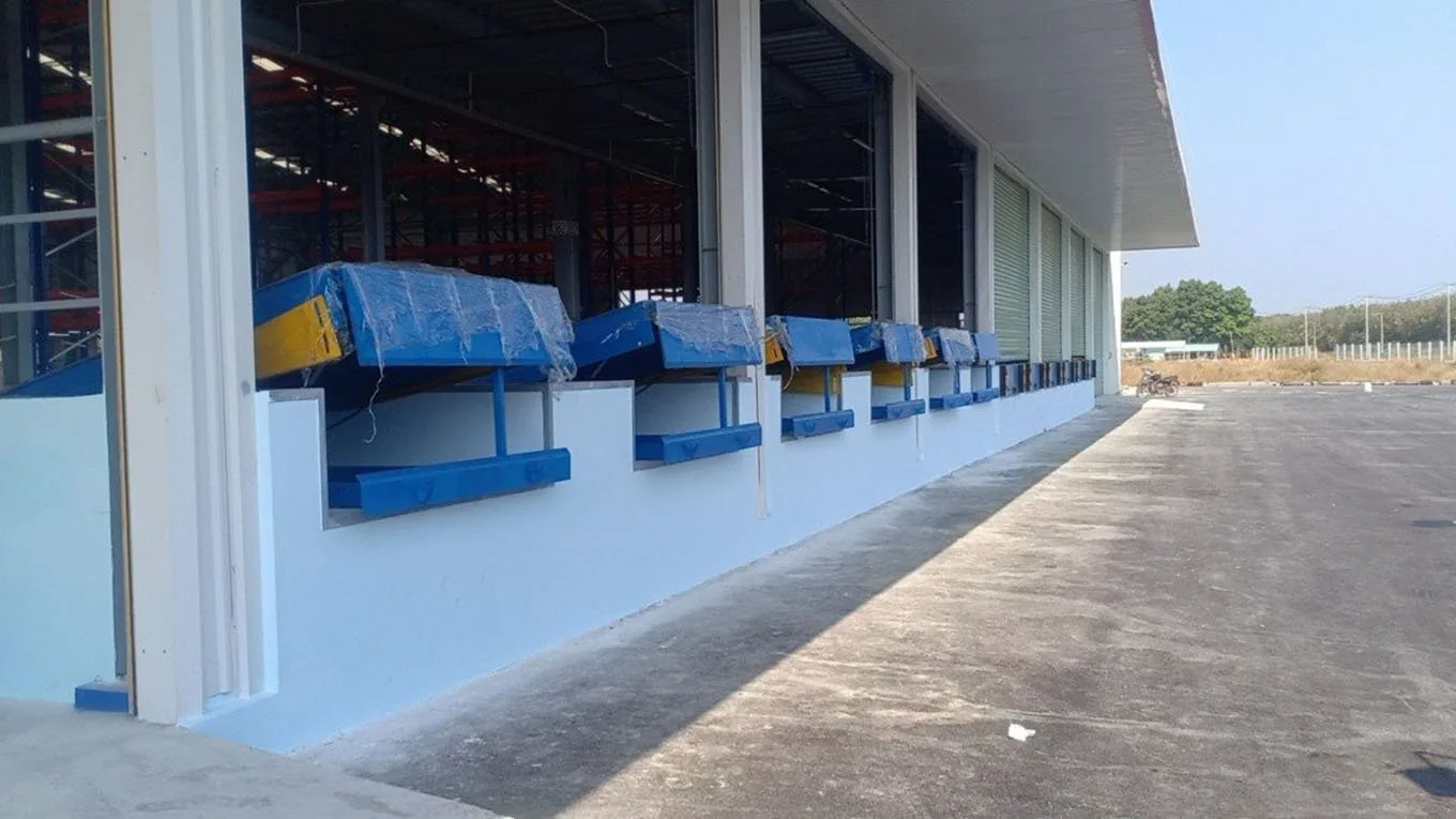 san nang thuy luc dock leveler